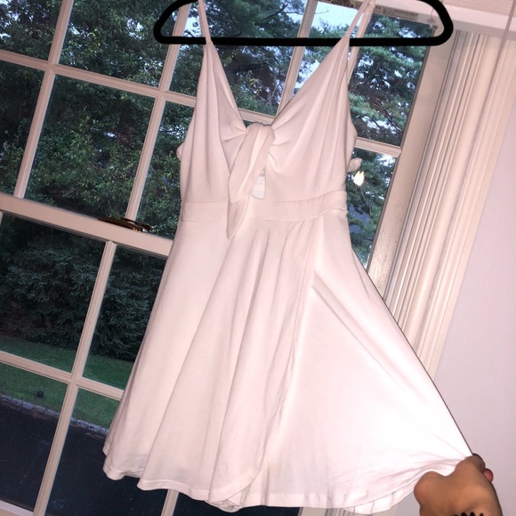 UrbanOutfitters White Romper - Picture 2 of 6